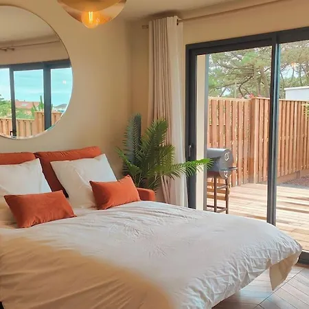 Camelia Rose Vue Et Jacuzzi Villa Lacanau