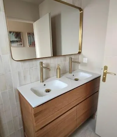 Camelia Rose Vue Et Jacuzzi Villa *